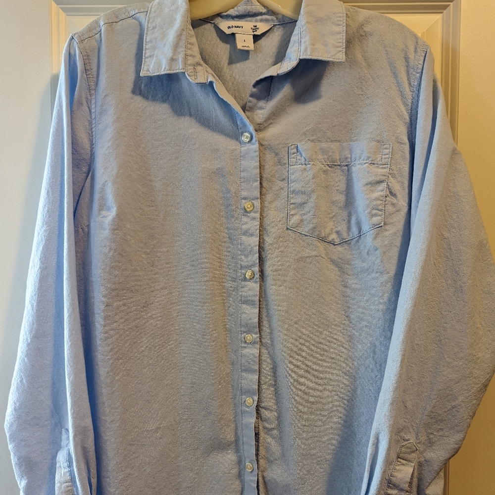 Old Navy Classic women's long sleeved shirt